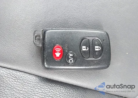 2012 Toyota Prius Plug-In Advanced from USA, damaged, VIN JTDKN3DP4C3024369